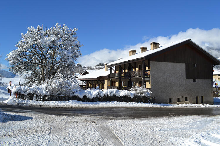 L’Adray à Longefoy, hôtel familial à deux pas de La Plagne-Montalbert